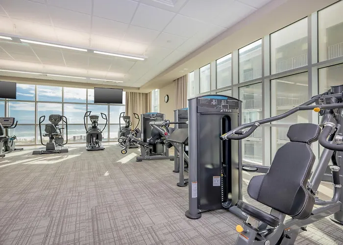 Phoenix Gulf Towers 1006 Apartment