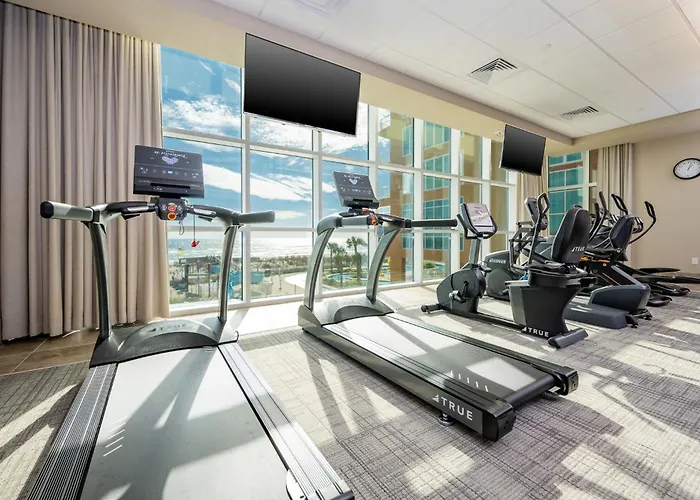 Phoenix Gulf Towers 1006 Apartment