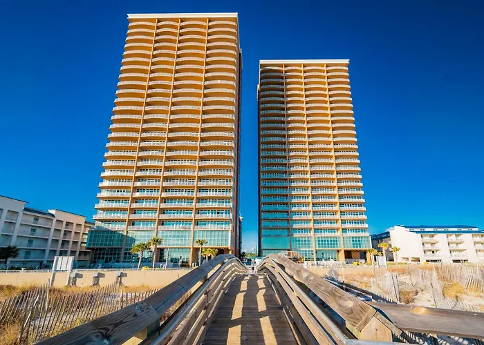 Phoenix Gulf Towers 1006 *